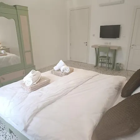 בית הארחה Sea Esta *